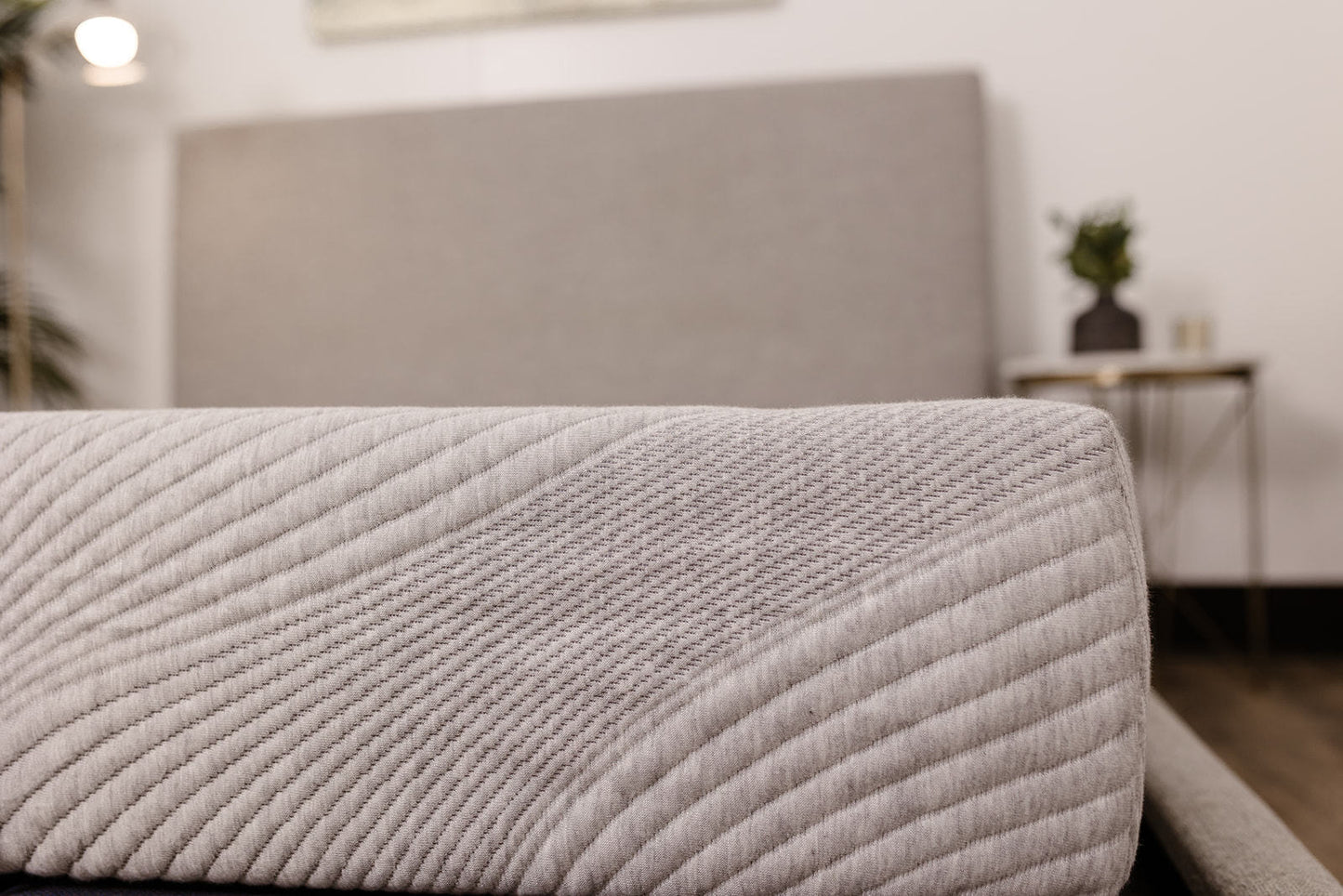 Dorsey Firm Gel Memory Foam Tight Top 8" Mattress - Queen