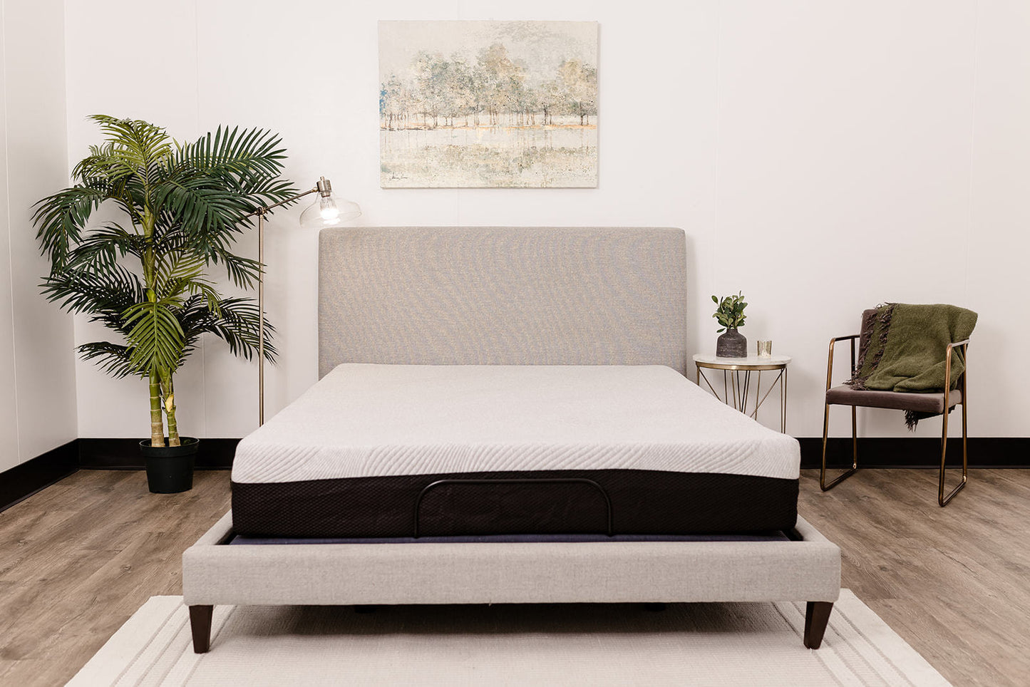 Dorsey Medium Gel Memory Foam Tight Top 10" Mattress - Queen