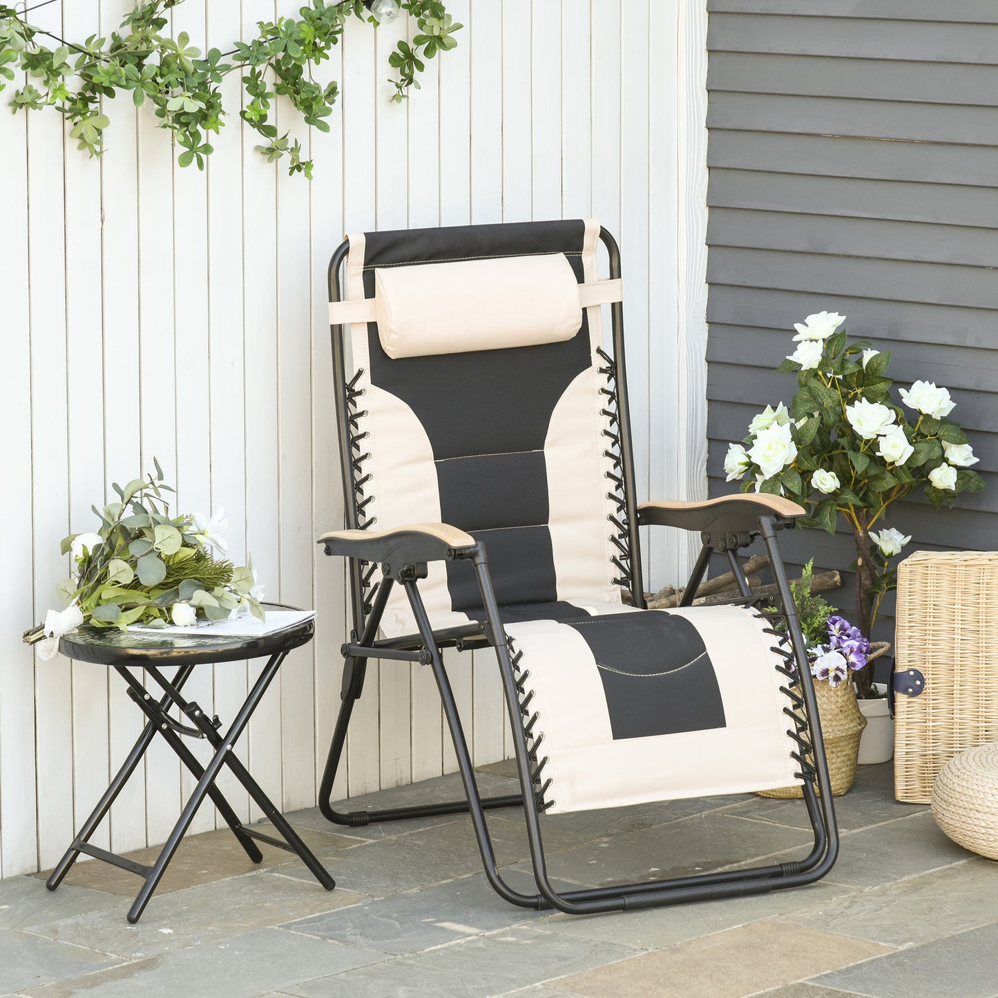 Enor Outdoor Folding Patio Lounge Chairs - White