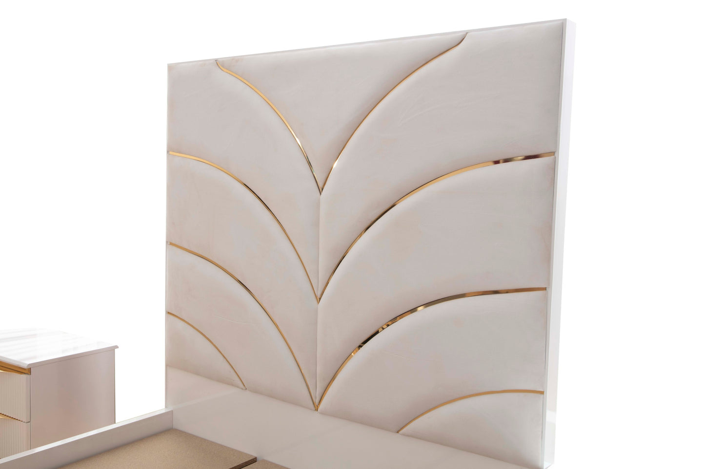 Elegant Dreams Queen Size Ivory Wood Upholstered Bed