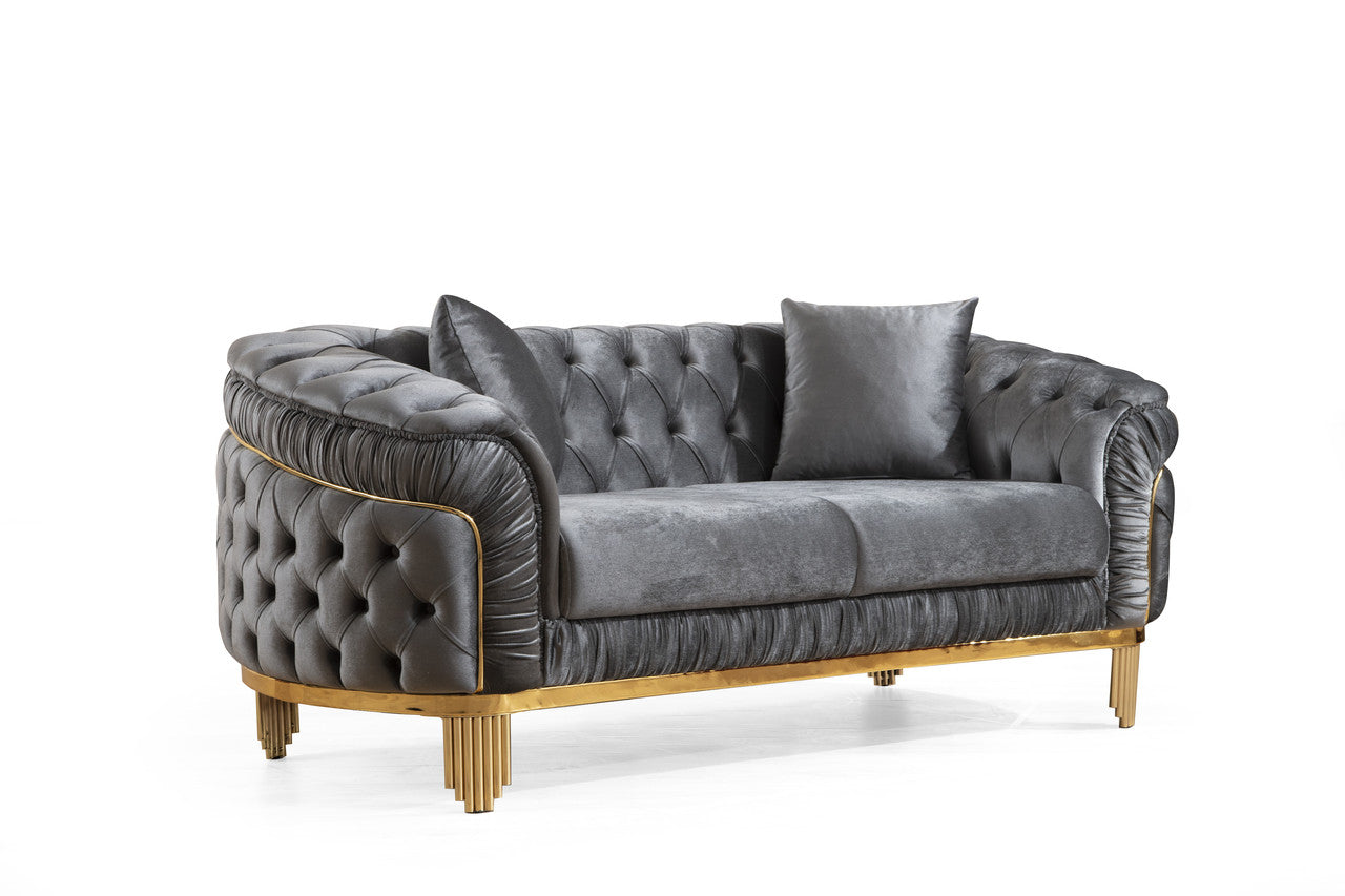 Vanessa Loveseat