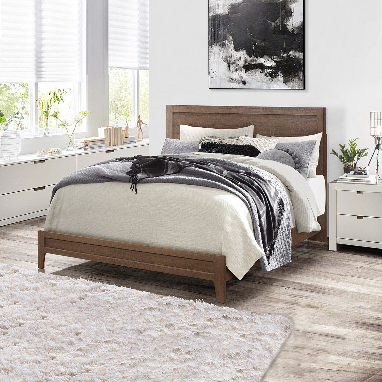 Go Green Woods Fox Wood Panel Queen Platform Bed