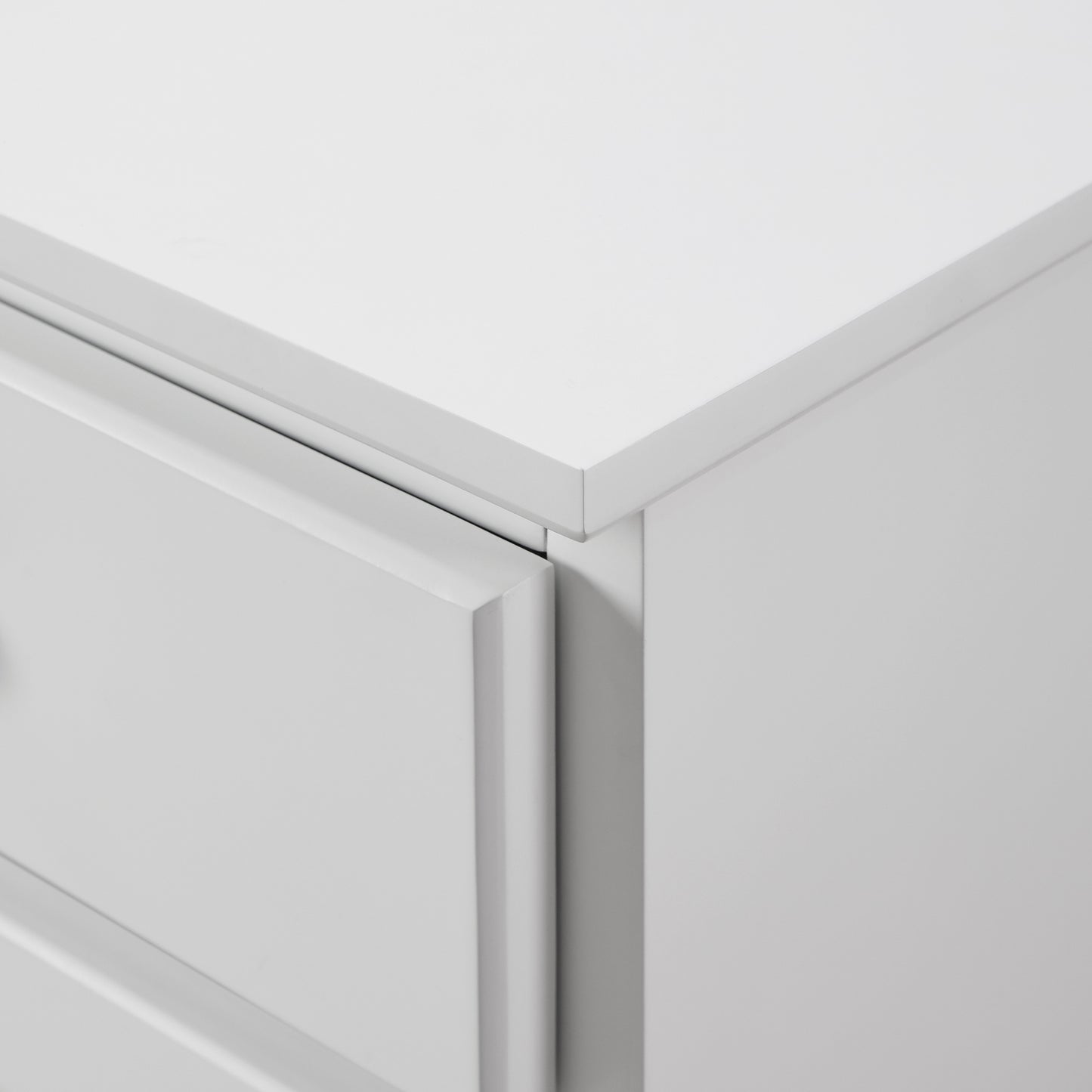 Classic Fretwork Detailed Glass-Door Sideboard - White