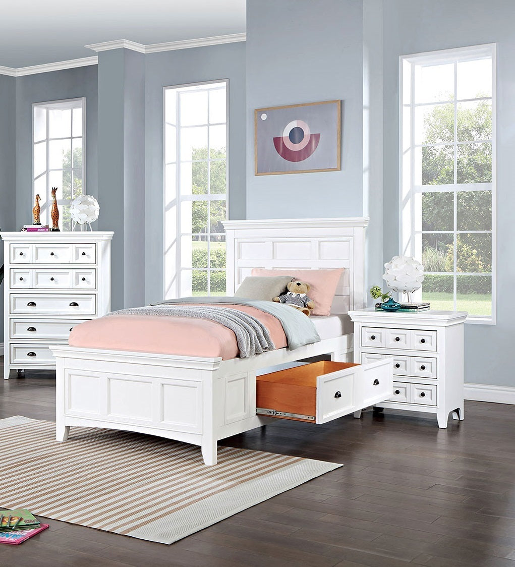 Nikos Solid Wood Traditional Nightstand - White