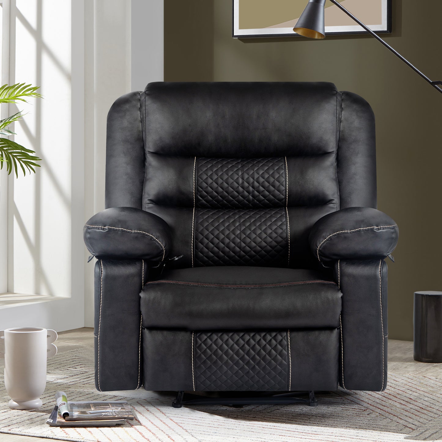 Thorne Leather Massage Recliner - Black