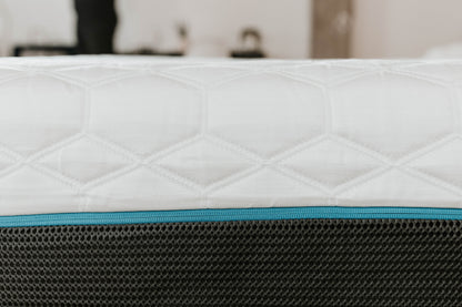 Copper Infused Plush Memory Foam 14" Mattress - King