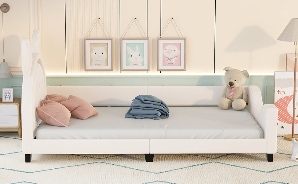 Dreamy Haven Twin Daybed