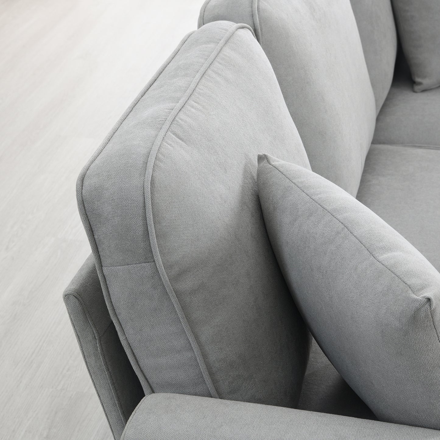 Elegant Comfort U-Shape Sectional Sofa Set