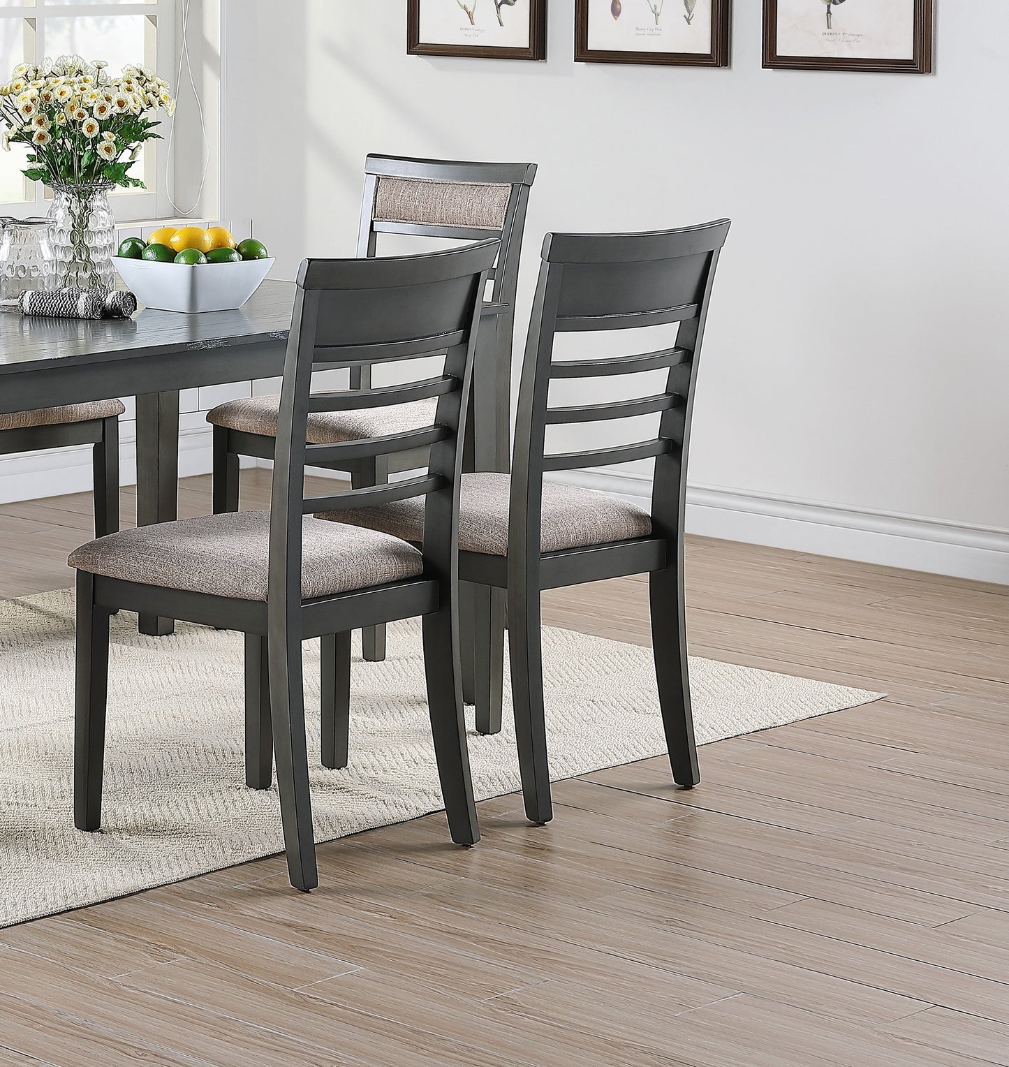 Elegant Vintage Charm Dining Set