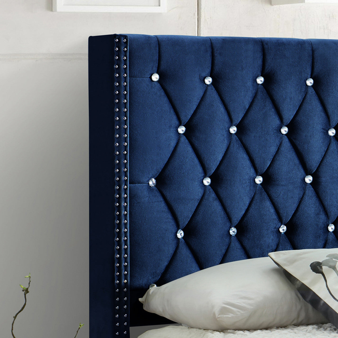 Go Green Woods Alexa Velvet Upholstered Queen Platform Bed