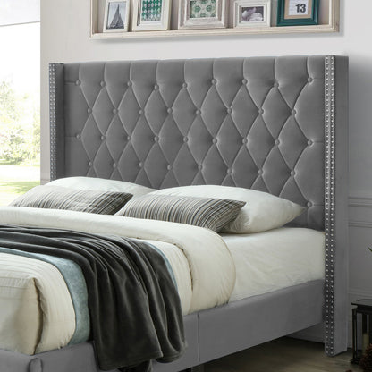 Go Green Woods Amelia Velvet Tufted Queen Platform Bed