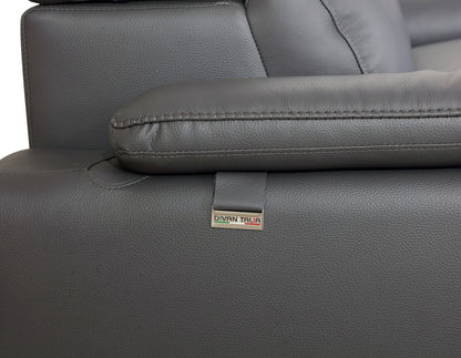 Supreme Roma Loveseat