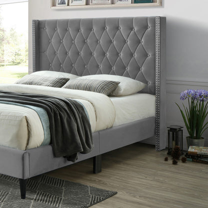 Go Green Woods Amelia Velvet Tufted Queen Platform Bed
