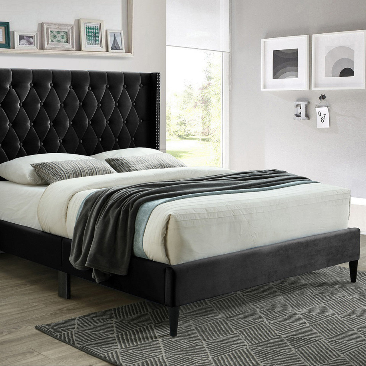Go Green Woods Amelia Velvet Tufted Queen Platform Bed